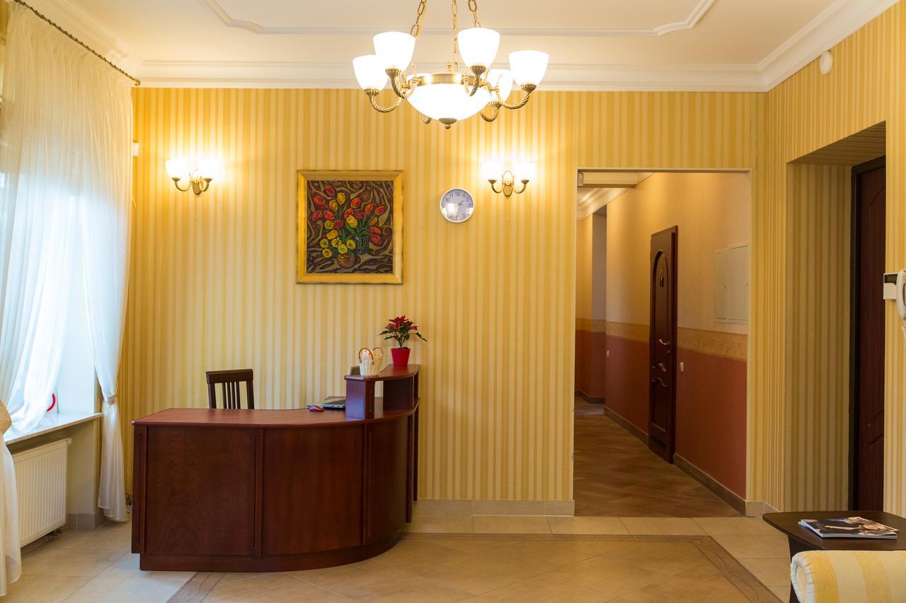 10 Rooms Lviv Ngoại thất bức ảnh